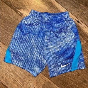 Nike Boys Shorts (4T) Dry-Fit